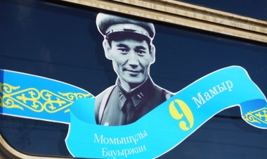 Астанадан Павлодарға Жеңіс күніне орай безендірілген пойыз жолға шықты