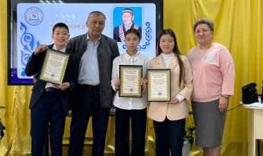 В Иртышской школе отметили столетний юбилей поэта-земляка