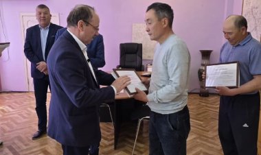 Павлодарлықтар су тасқынынан зардап шеккен әріптестеріне көмектесті