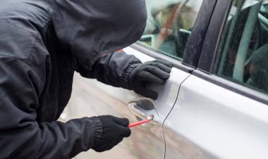 Павлодарские полицейские проверили гаражи, автомастерские и СТО