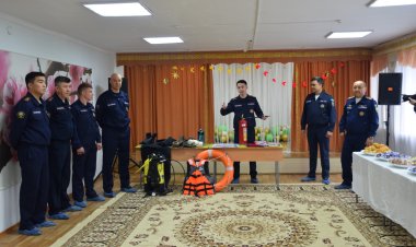 «Қауіпсіздік әліпбиі: Павлодарлық құтқарушылар балалар орталығына барды