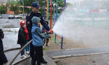 Павлодарские огнеборцы рассказали детям о правилах пожарной безопасности