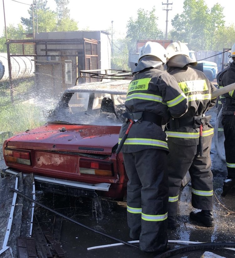 Павлодарлық трассада көлік отқа оранды