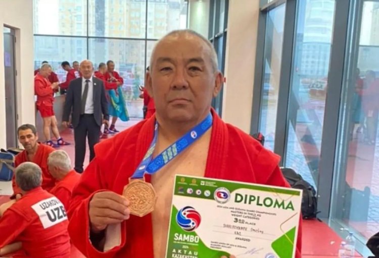 Майқайыңдық спорт мектебінің басшысы халықаралық жарыстан қола медальмен оралды