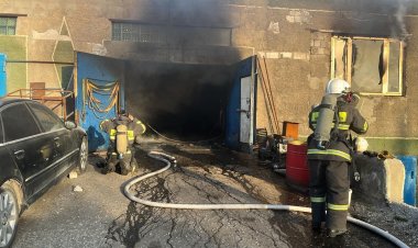 В Павлодаре потушили пожар на СТО