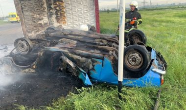 На трассе Павлодарской области сгорел автомобиль