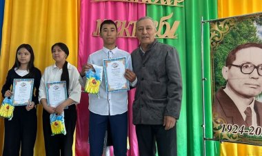 Сын известного поэта оценил талант иртышских детей