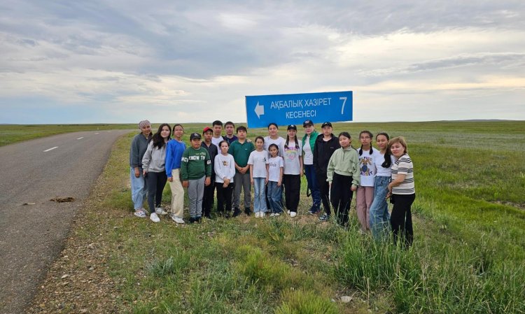 Павлодарские школьники посетили места сражений батыров