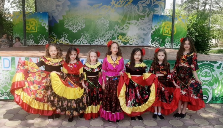 Павлодарцы показали красоту народных танцев
