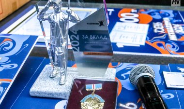 Металлург из Аксу стал полным кавалером знака Трудовой Славы