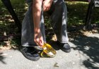 Павлодарда балалардың ойын алаңында ішімдік ішкендер жазалануда