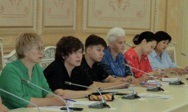 «Жаңа толқын»: Павлодарда студенттермен тығыз қарым-қатынас орнату мәселелері талқыланды