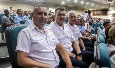 В Павлодаре особые нагрудные знаки вручили двадцати железнодорожникам