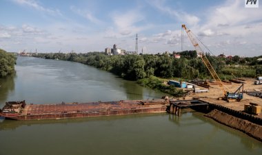 Понтонный мост в Аксу восстановили спонсоры