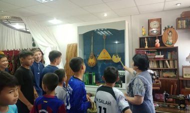 Юные футболисты Аксу узнали больше об истории города