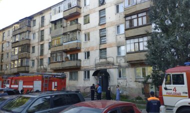 Павлодарда тұрғын үйлердің бірінде балкон өртенді