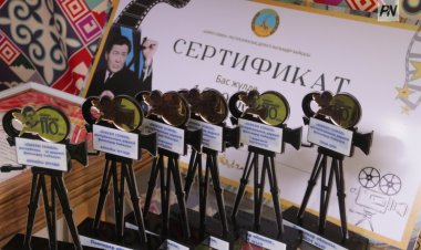 Баянауылда үздік деректі фильмнің жеңімпаздары марапатталды