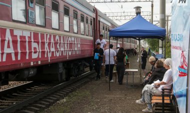Поезд здоровья продолжает прием сельчан Павлодарской области