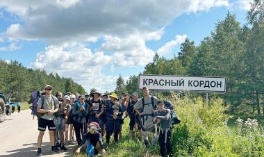 Павлодарлық жас туристер Зерендіге дейін жаяу экскурсияға шықты