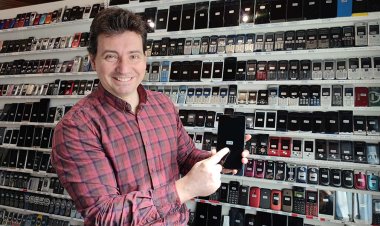 В Испании собрали уникальную коллекцию мобильников