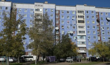 Экибастузцы попросили оградить двор от машин