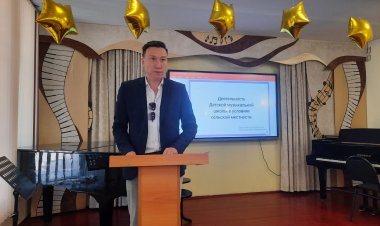 Павлодарда 100-ден астам ұстаз қосымша білім беру мәселелерін талқылады