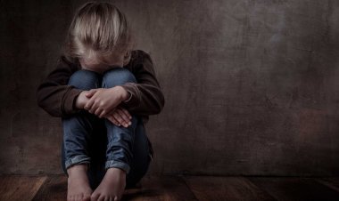 В Павлодаре наказали мужчину, ударившего малолетнюю дочь