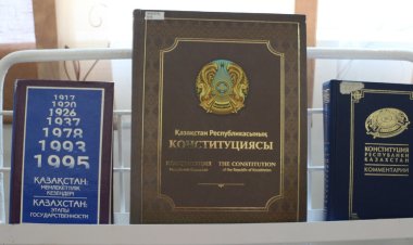 Павлодарда Конституция күніне орай кітап көрмесі өтті