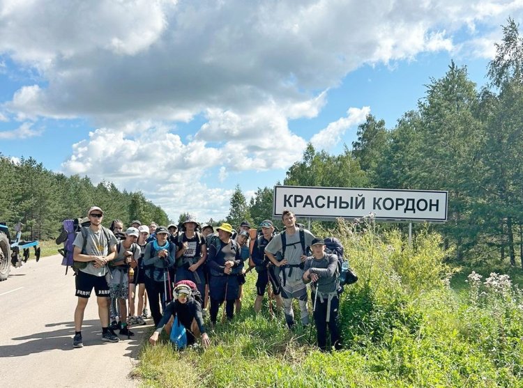 Павлодарлық жас туристер Зерендіге дейін жаяу экскурсияға шықты