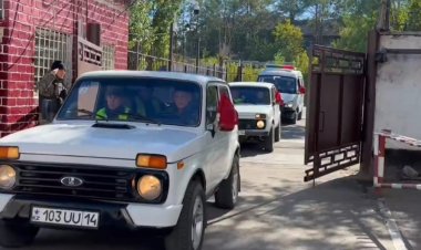 Павлодарда Ұлттық ұланның жас жүргізушілері әскери техниканы басқару қабілетін көрсетті