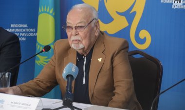 Павлодарда Асанәлі Әшімовтің кабинеті ашылады