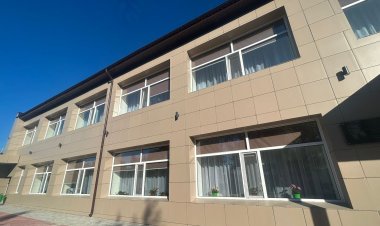 В Иртышске заброшенное здание превратили в детскую школу искусств