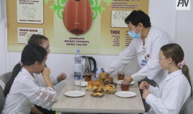 Павлодарлық аналар қыздарына қатерлі ісіктен сақтайтын екпе салдыруға рұқсат беруде