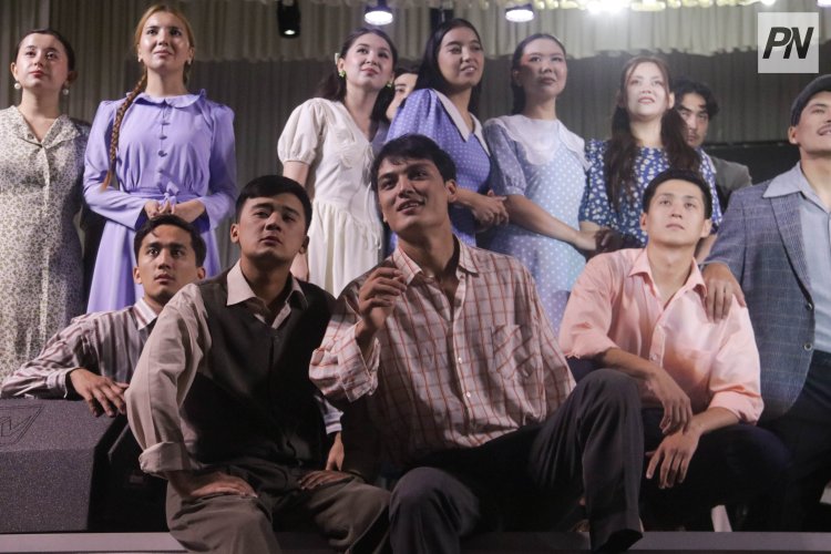 Екі театр труппасы екібастұздықтарға қойылымдарын ұсынады