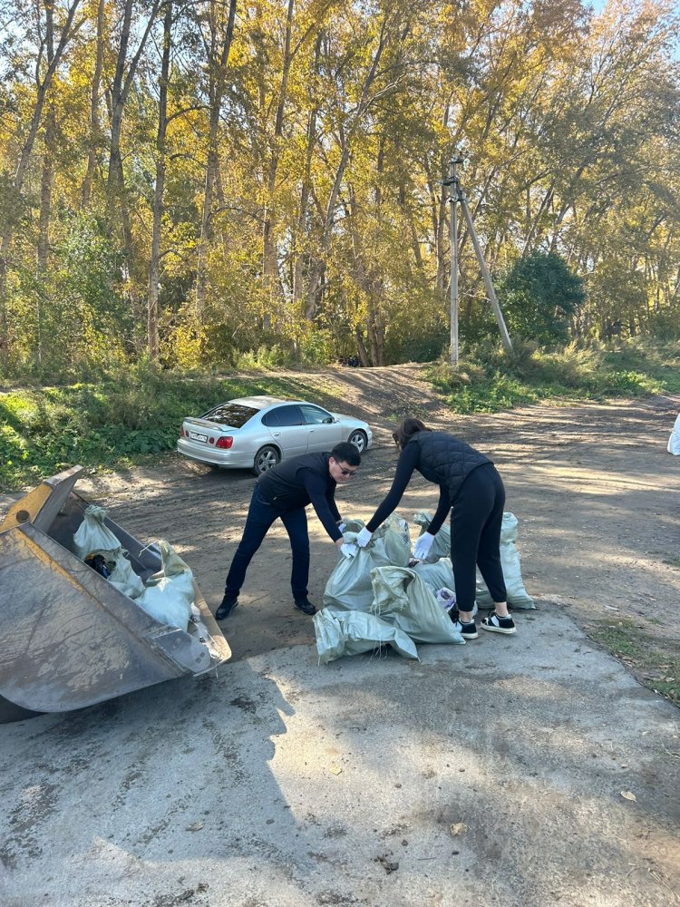 «World clean up day»: в Павлодаре прошел Всемирный день чистоты