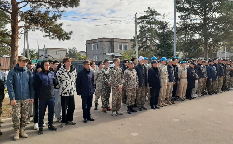 Павлодарские школьники показали готовность быть солдатами