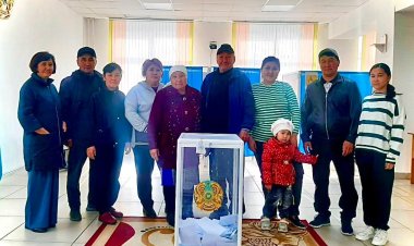 Ақтоғайда атақты механизаторлар әулетінен он адам дауыс берді