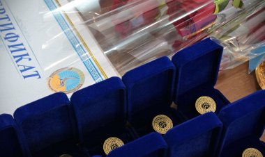 В Павлодаре наградили сто лауреатов премии «Тәуелсіздік ұланы»