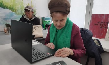 Павлодарда зағиптарды гаджеттерде жұмыс істеуге үйрететін курстар жалғасуда