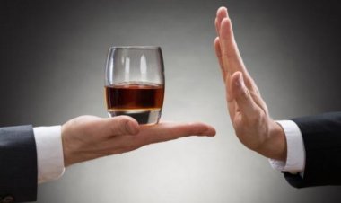 Павлодарлық мамандар АИТВ-инфекциясы мен алкогольдің қауіптілігін ескертеді