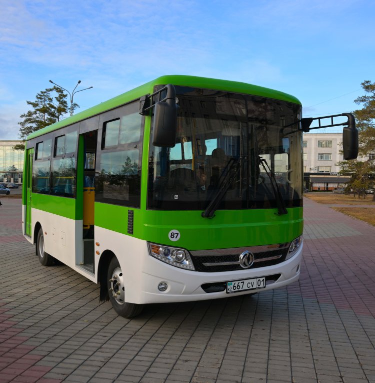 Павлодарскому обществу слепых подарили автобус