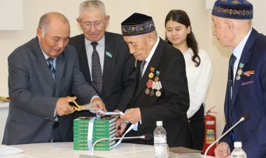 Павлодарда екі ғасырдың куәсі болған ақсақалдың кітабы жарыққа шықты
