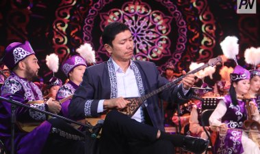 Павлодарда өткен домбырашылар байқауында атыраулық өнерпаз миллион теңге ұтты