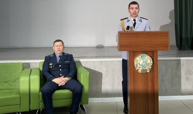 Қазіргі заман қаһарманы: Павлодарлық жастар ерлік жасаған полицейлермен кездесті