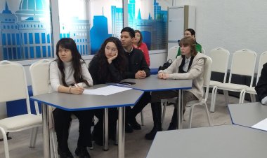 Павлодарские школьники организовали сбор макулатуры