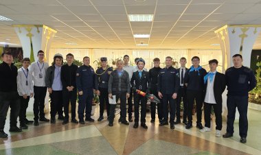 Павлодарские спасатели наведались во Дворец школьников