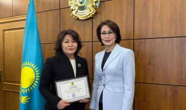 Павлодар ауданының бас дәрігері беделді марапат алды