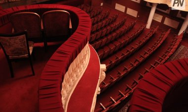 Тревогу павлодарок снижали с помощью театрального искусства