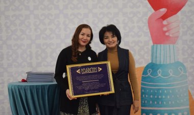 Имена волонтеров Экибастуза вошли в книжный сборник