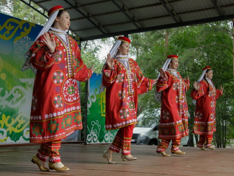 Павлодарцы выразят дружбу в танцах